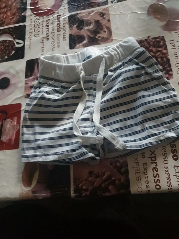 Short 18 mois 77 82 cm