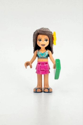Lego Figurines Friends : Andrea se rend au Bar à Jus de Fruits