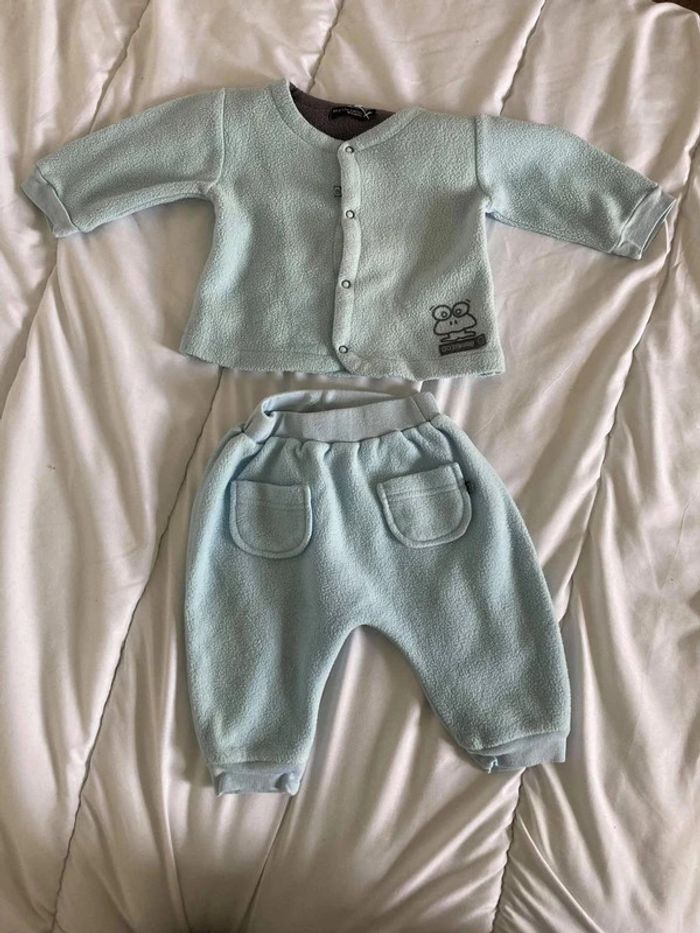 Pyjama 2 pieces polaire 6 mois Les p'tits babies