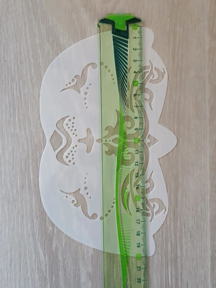 Masque pochoir enfant - photo numéro 3