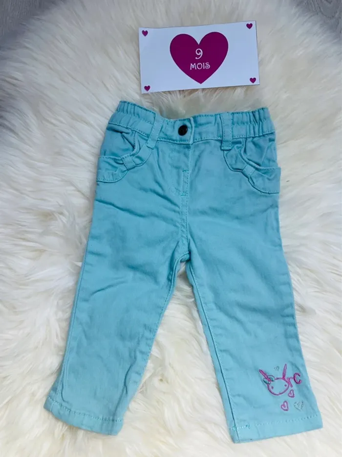 9 mois - pantalon bleu ciel