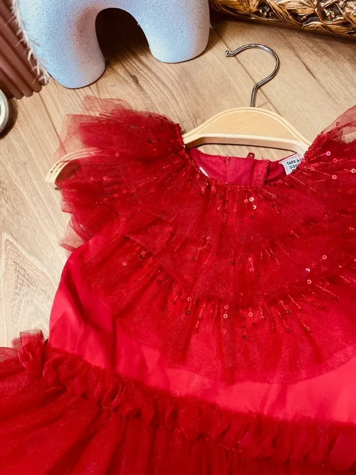 Taille 2-3 ans robe créateur fille TAO rouge * tulle * 🌹 - photo numéro 2
