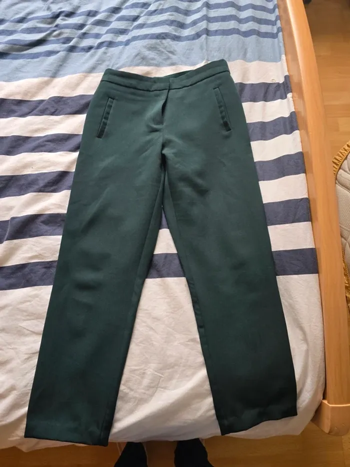 Pantalon Ycoo taille M neuf