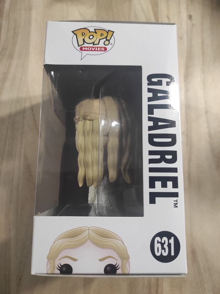 Figurine Funko pop Galadriel 631 ( Le Seigneur des Anneaux ) - photo numéro 4