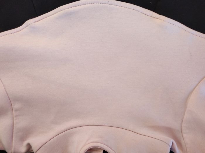Sweat fille a capuche - photo numéro 2