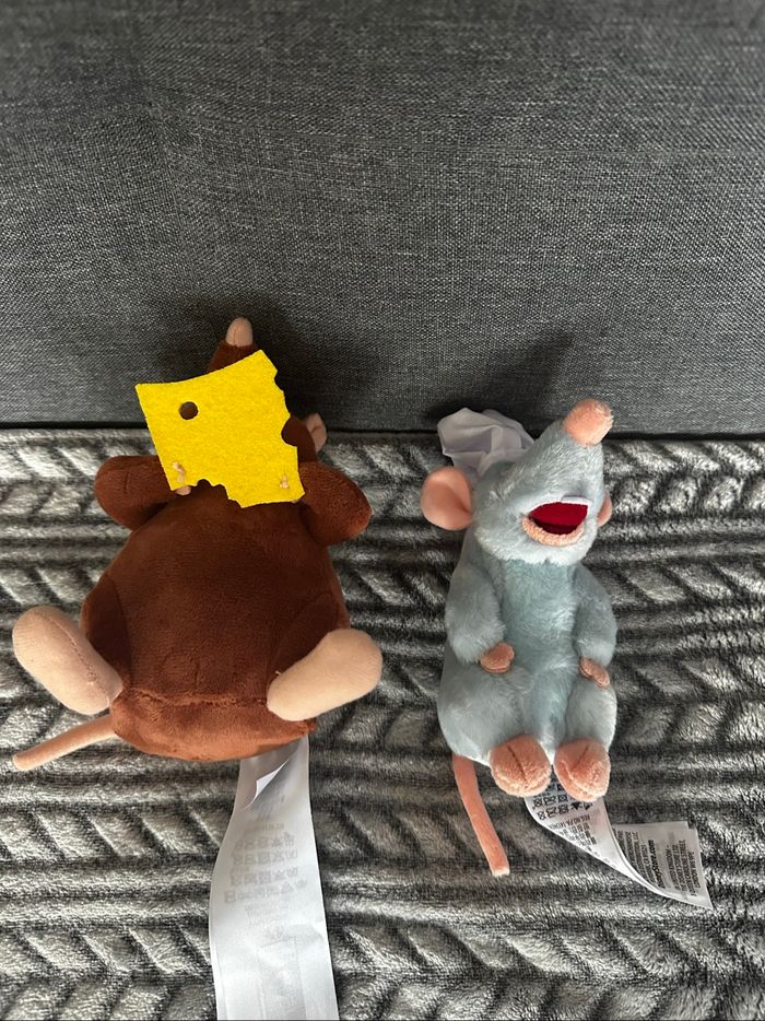 Lot 2 peluches aimantées Remy et Émile Disneyland Paris ratatouille Disney pixar - photo numéro 3