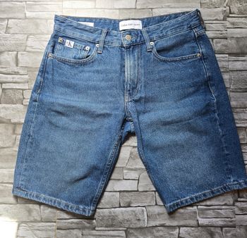 Short en jeans Calvin Klein taille 38
