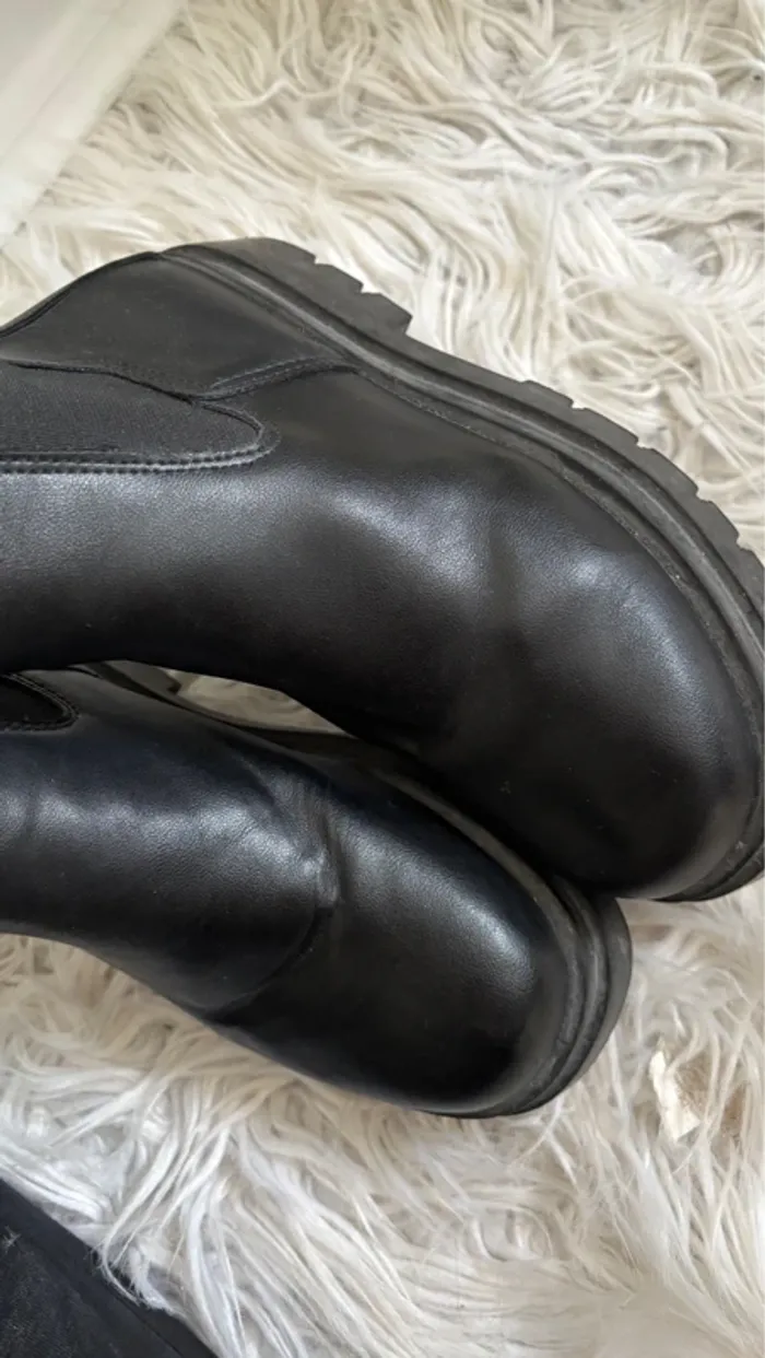 Bottines noires - photo numéro 4