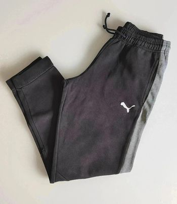 10 € Jogging Puma 11 / 12 ans