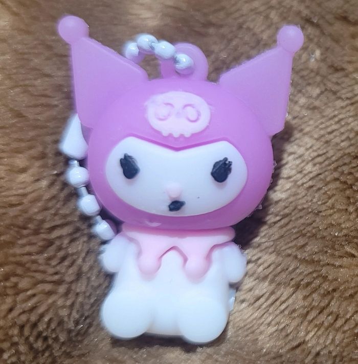 Figurine porte-clés Kuromi sanrio - photo numéro 2