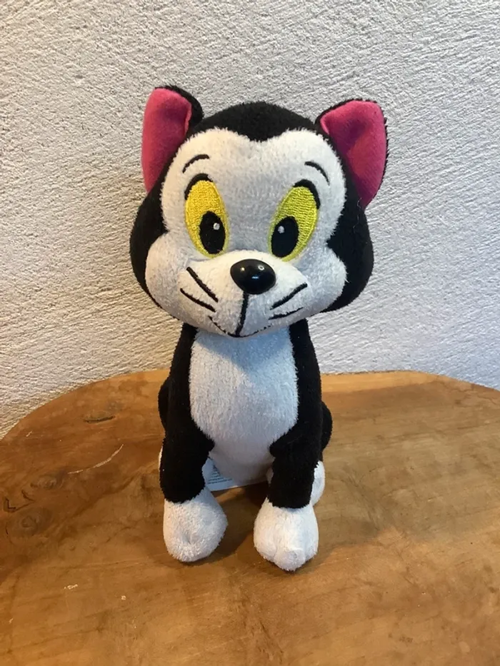Peluche Disney chat Figaro Pinocchio