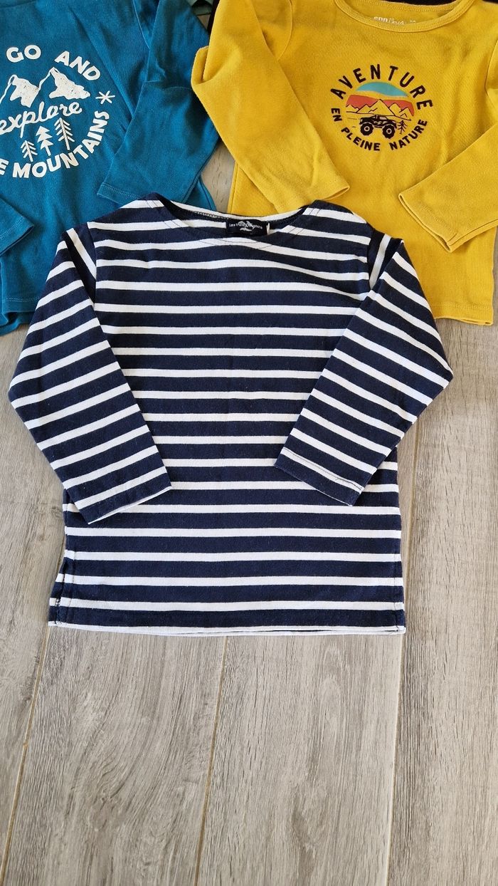 Lot de 5 tee shirt manches longues, taille 5 ans - photo numéro 3