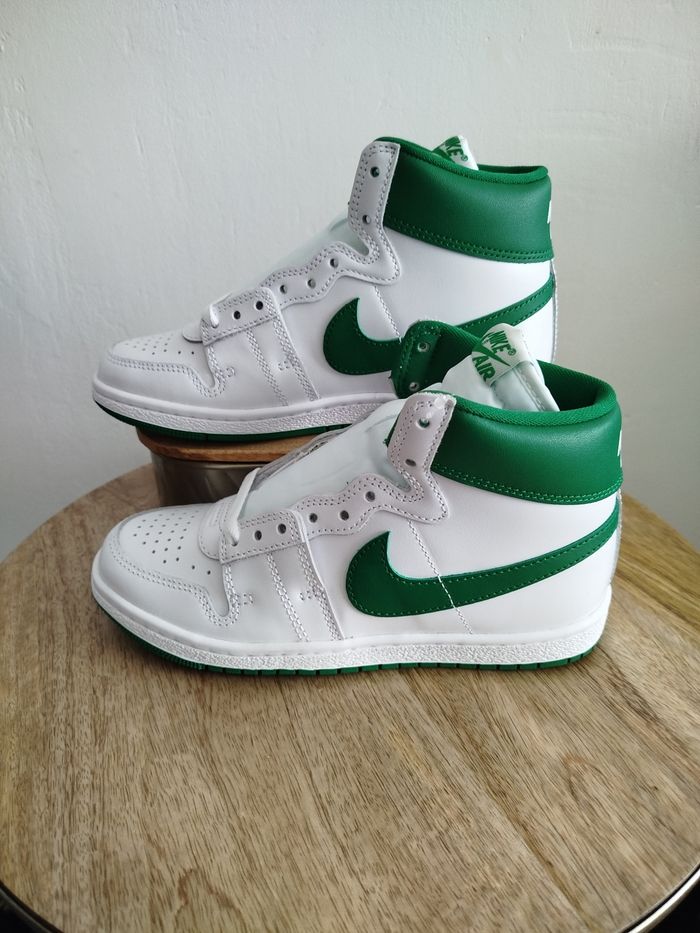 Baskets Jordan T 37,5