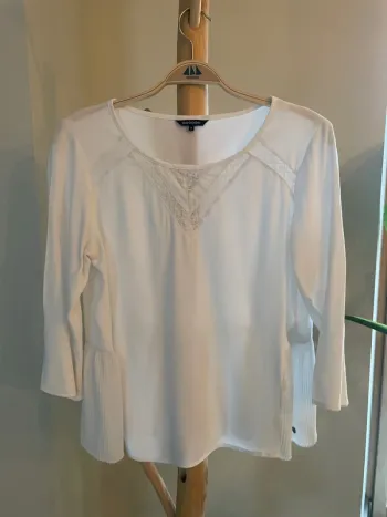 Blouse blanche manche 3/4