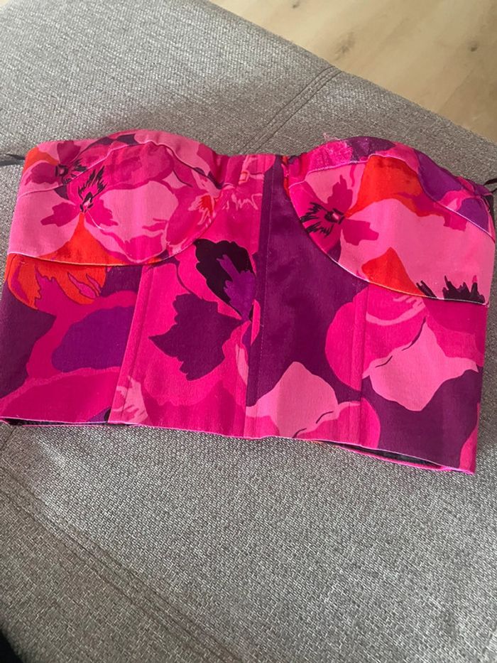 Lot bustier