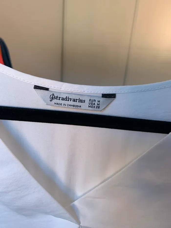 Blouse chemisier Stradivarius taille M - photo numéro 5