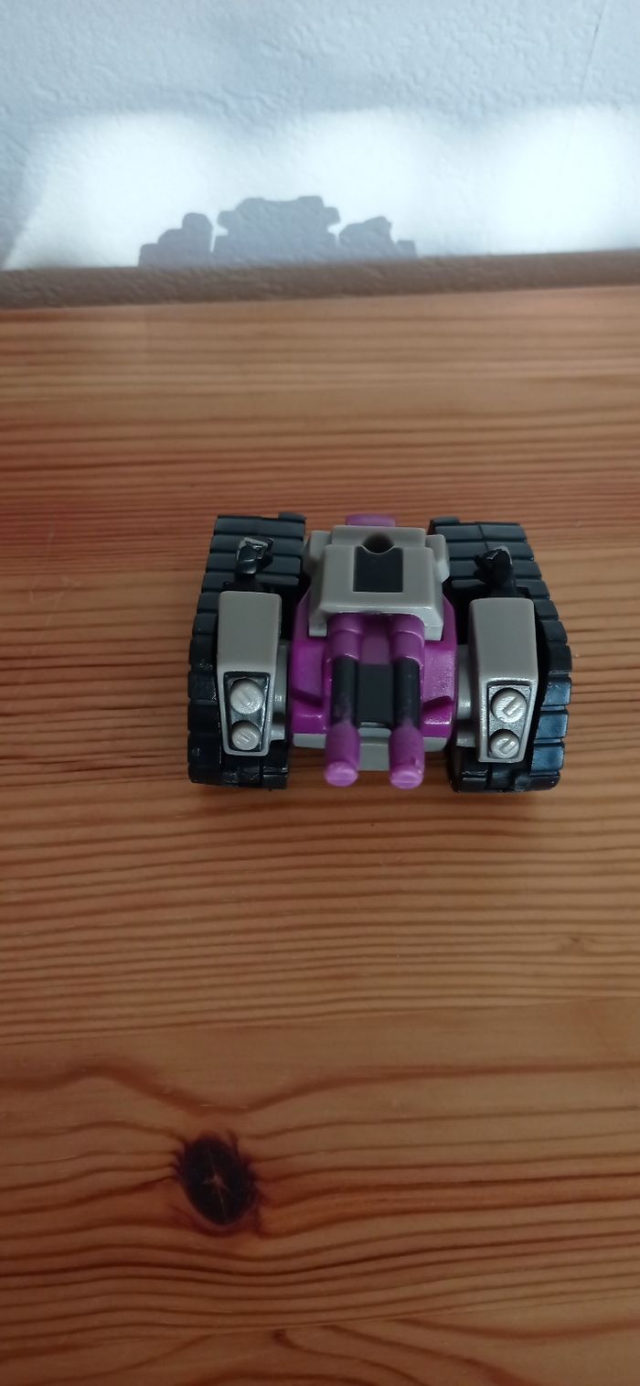 Lot de 03 figurines, Transformers, Bakugan, Hasbro, BEG - photo numéro 4