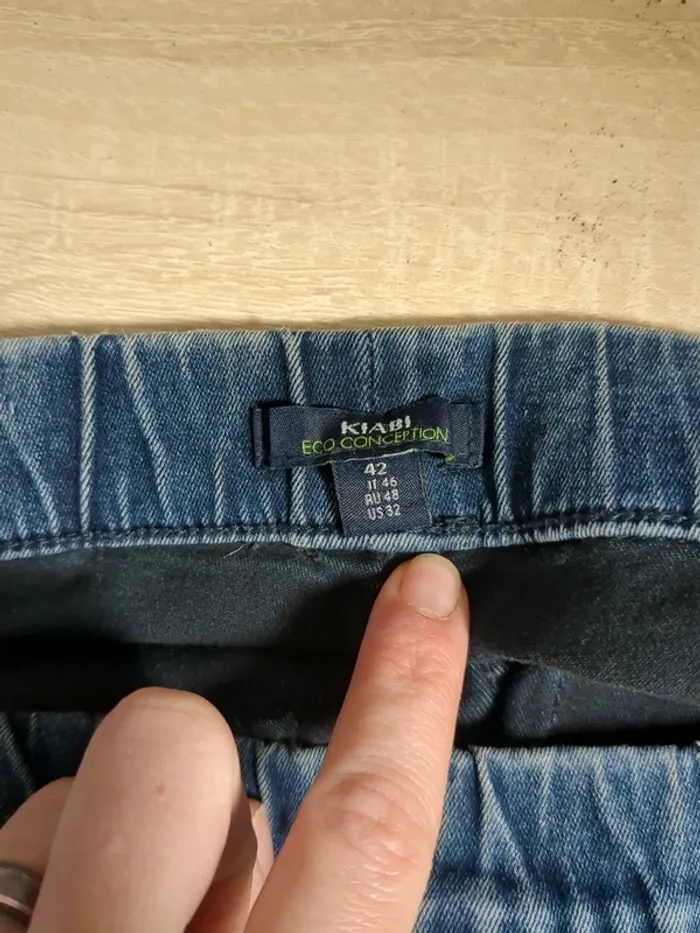 Pantalon Kiabi Eco-conception jeans T42 - photo numéro 5