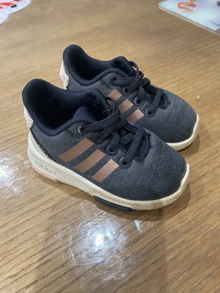 Chaussures adidas