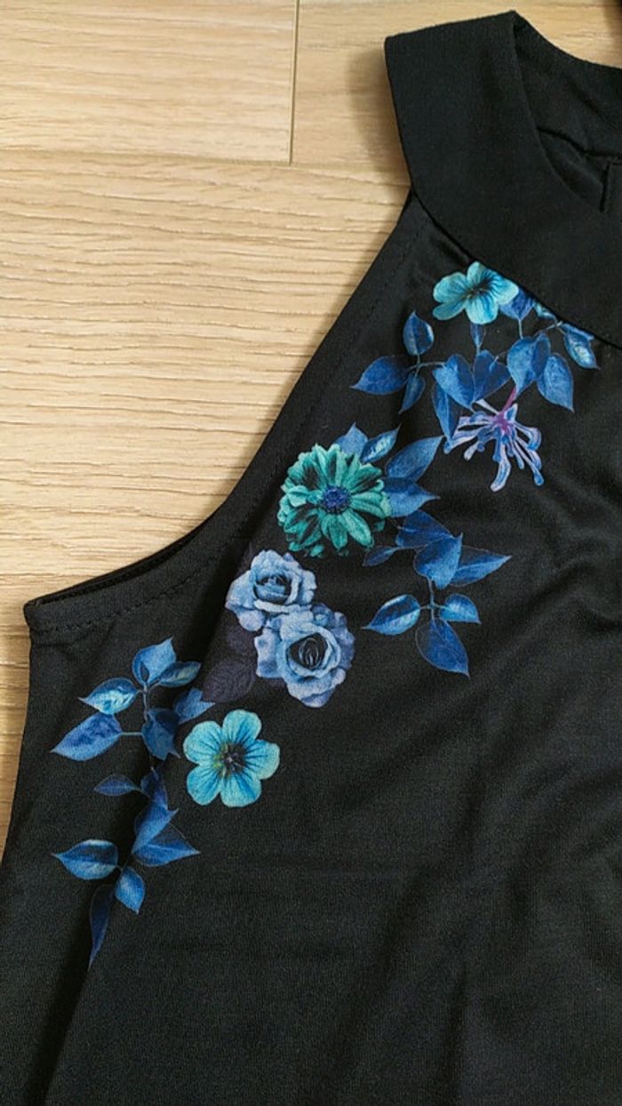 Top noir fleurs gothique été 36 - photo numéro 3