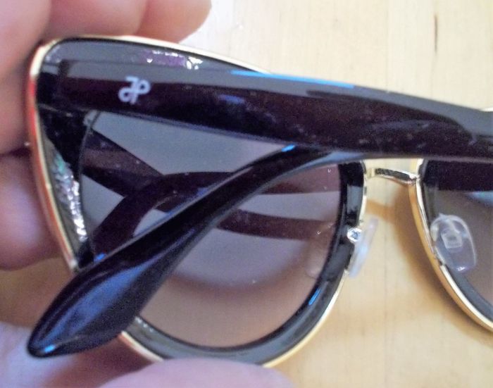 Lunettes de Soleil "Jmmjo Perez Milano" - photo numéro 2