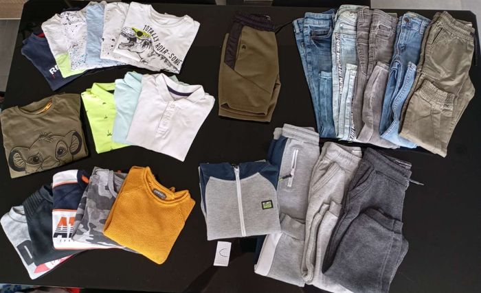 Lot vêtements garcon 5-6 ans