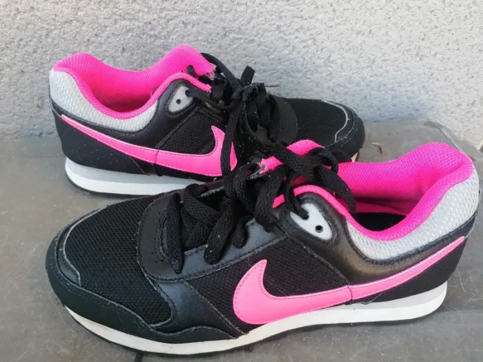 Chaussures enfants du bébé au 32,34,35,36 - photo numéro 13