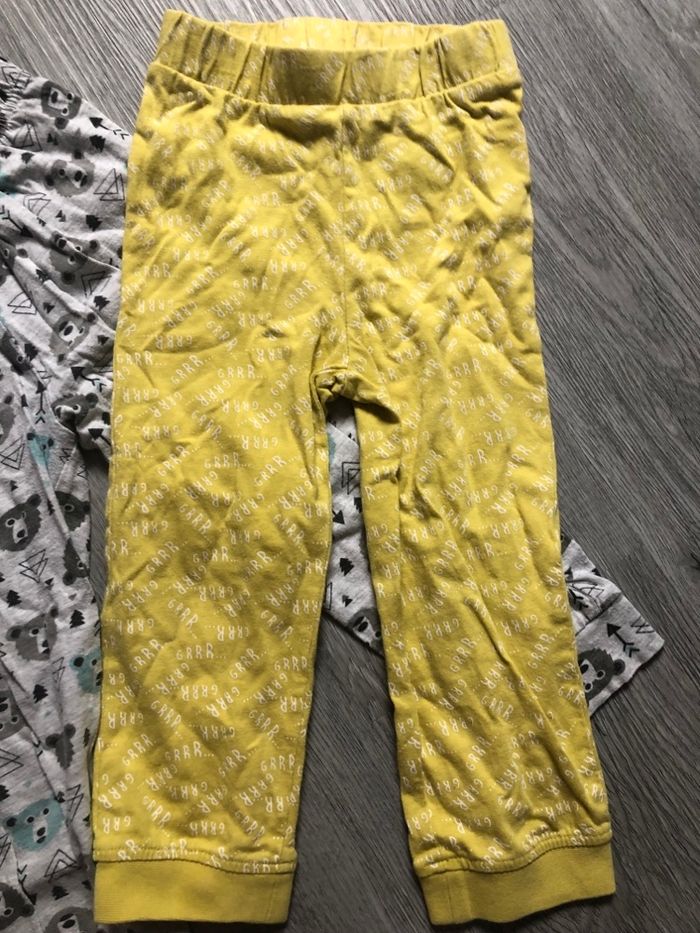 Lot bas de pyjama - photo numéro 4