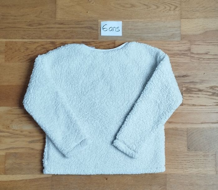 Pull fille 6 ans - photo numéro 2