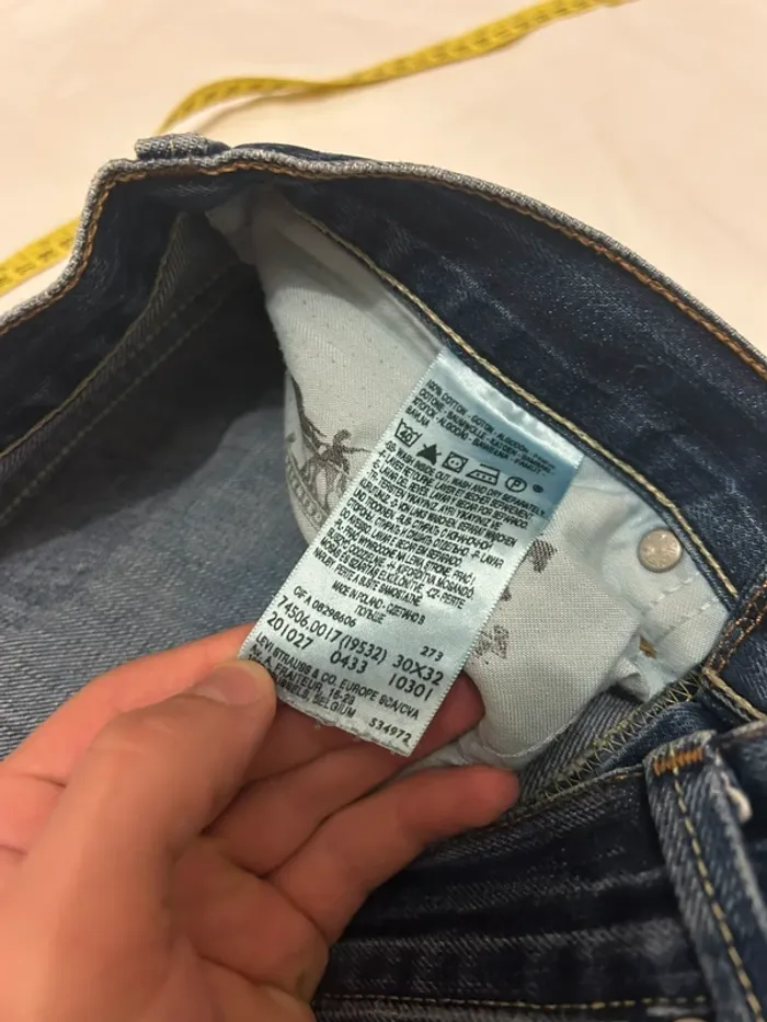 Jean vintage Levi´s w30 L32 - photo numéro 9
