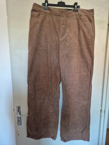Pantalon Asos 46