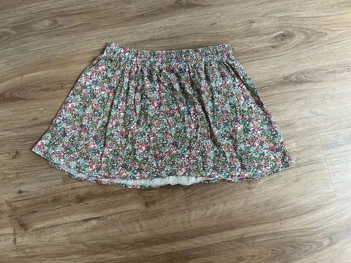Jupe short vintage femme Lara Trafatuo taille L bon état - photo numéro 2