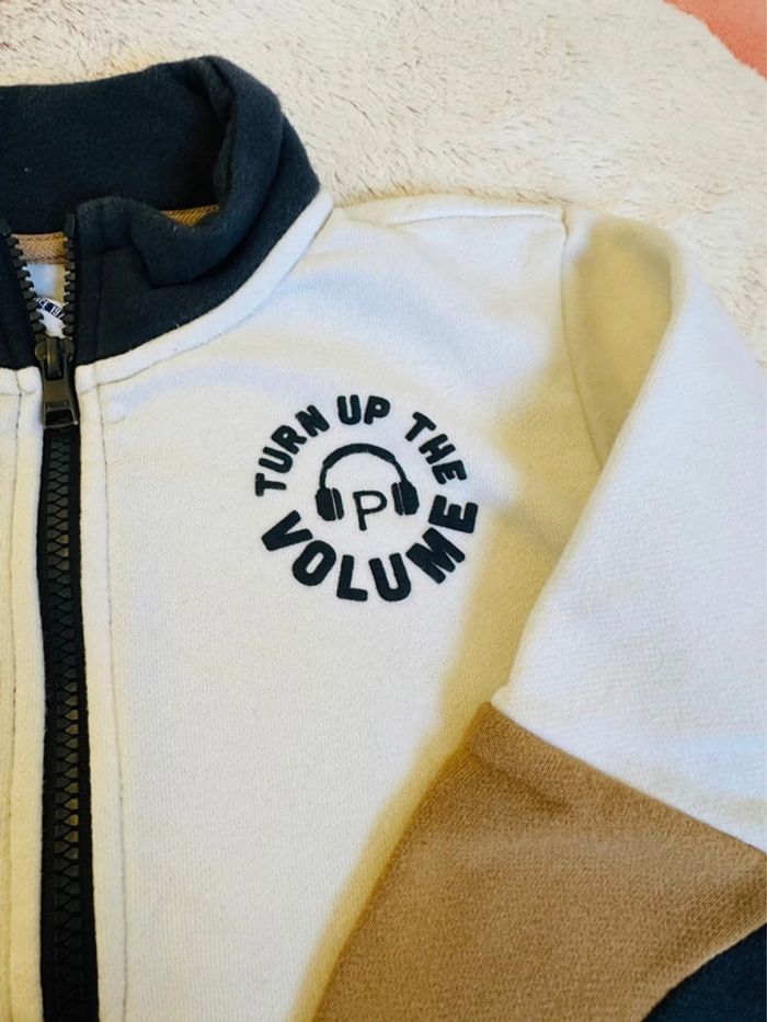 Sweat col zippé 5 ans - photo numéro 3