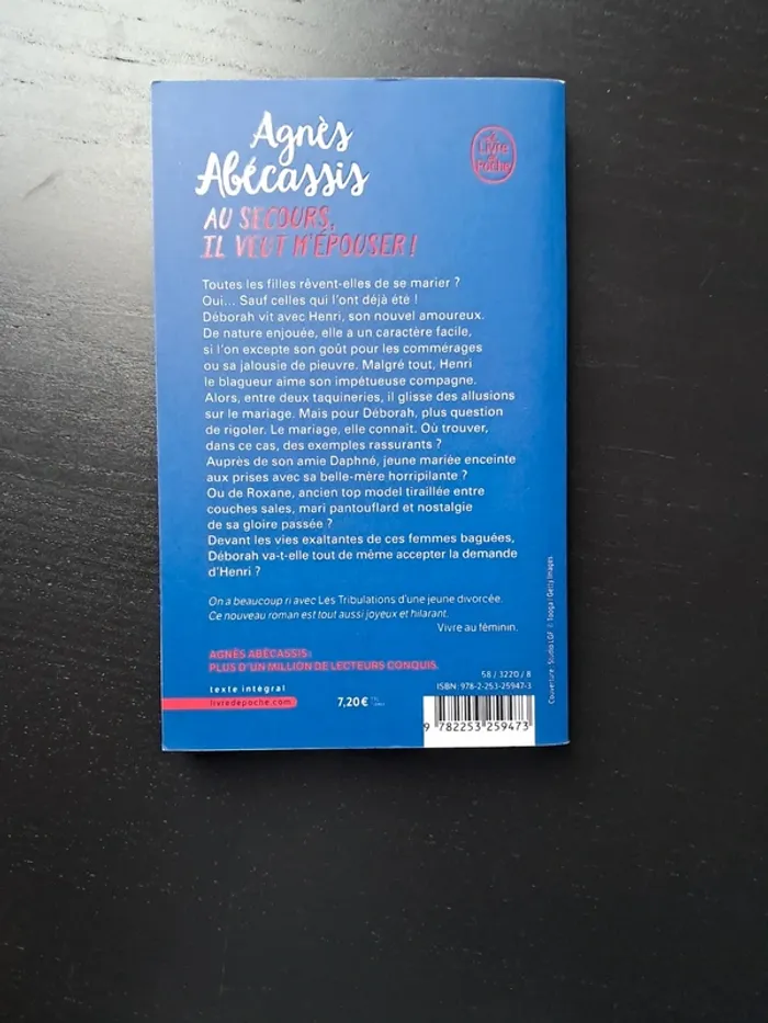 Au secours,  il veut m'épouser - photo numéro 2