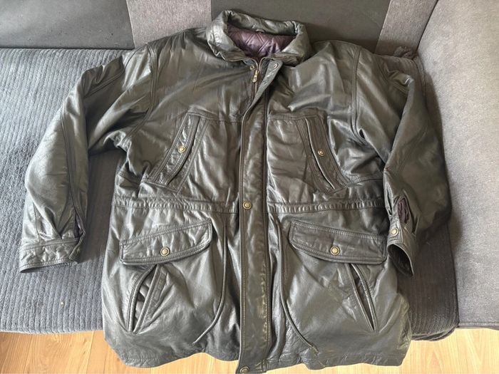 Veste en cuire