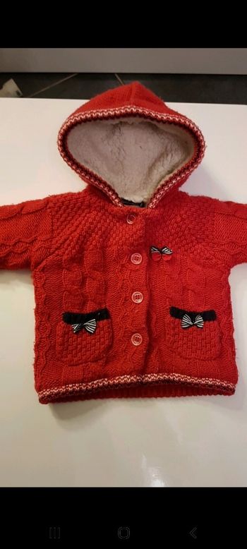 Gilet épais taille 6mois SGM