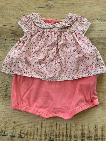 Barboteuse taille 3 mois