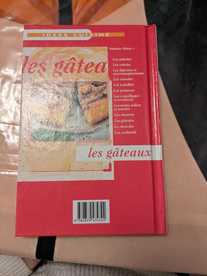 Livre " les gâteaux" - photo numéro 2