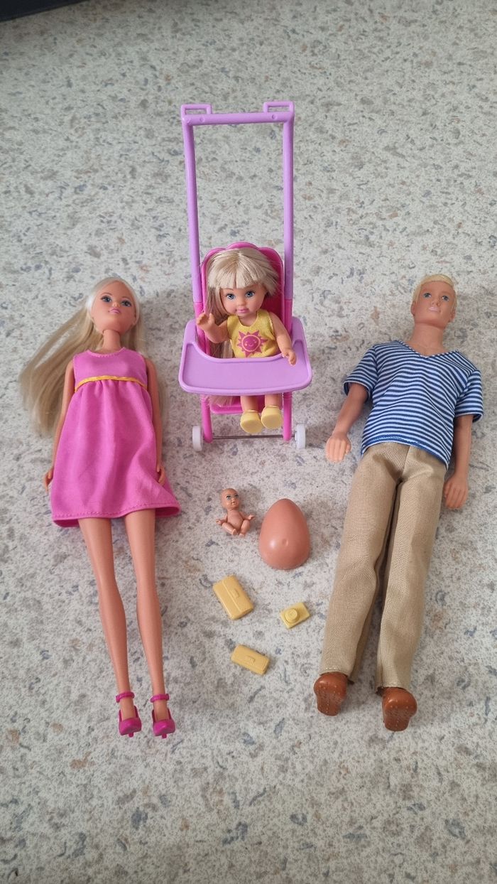 Famille poupée lolly mère enceinte