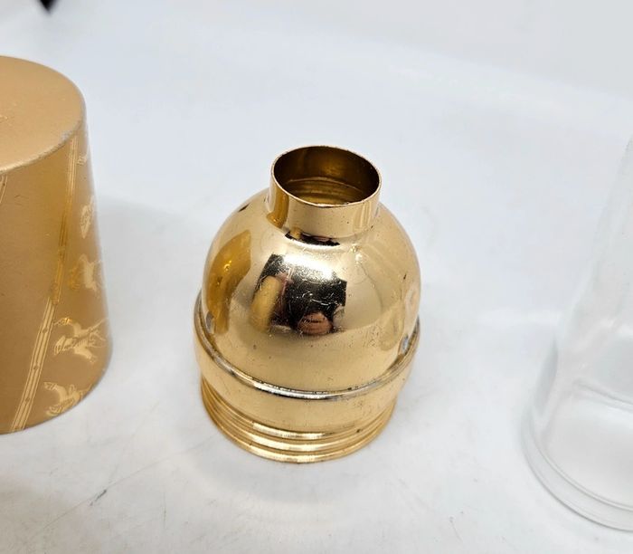 Vaporisateur de parfum.
Hermès Paris.
"Calèche" (Vide). - photo numéro 5