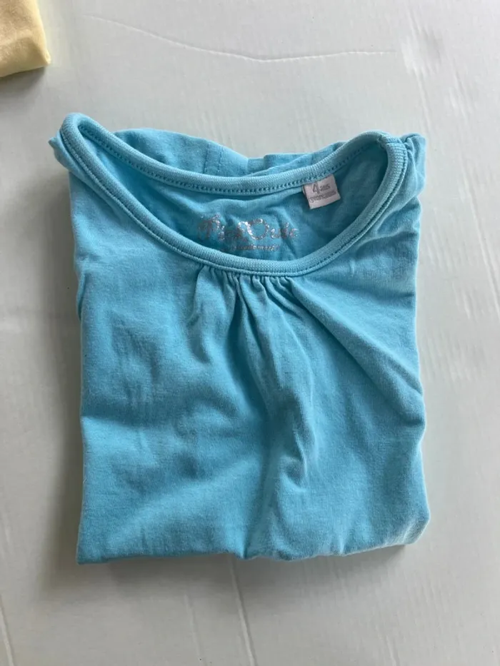 Teeshirt 4ans - photo numéro 2