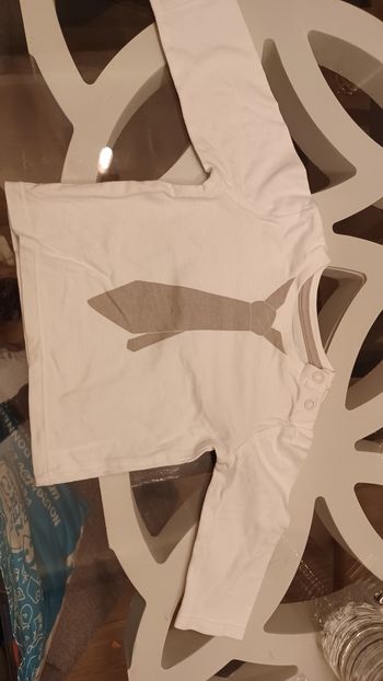 Tee shirt
