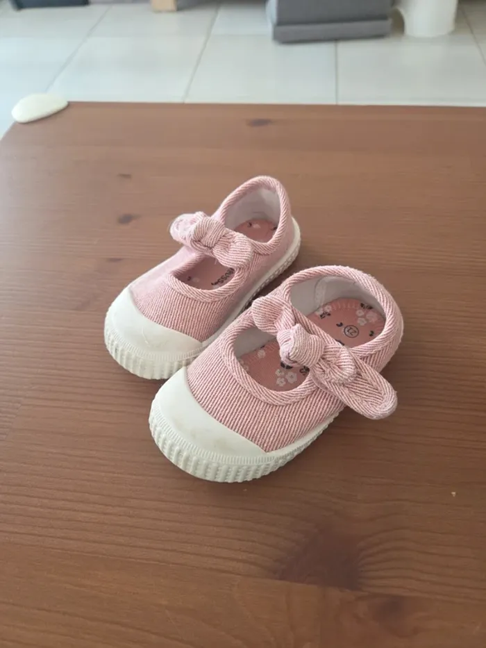 Chaussure bebe fille
