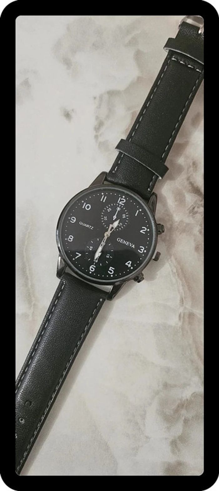 Montre neuve pour homme