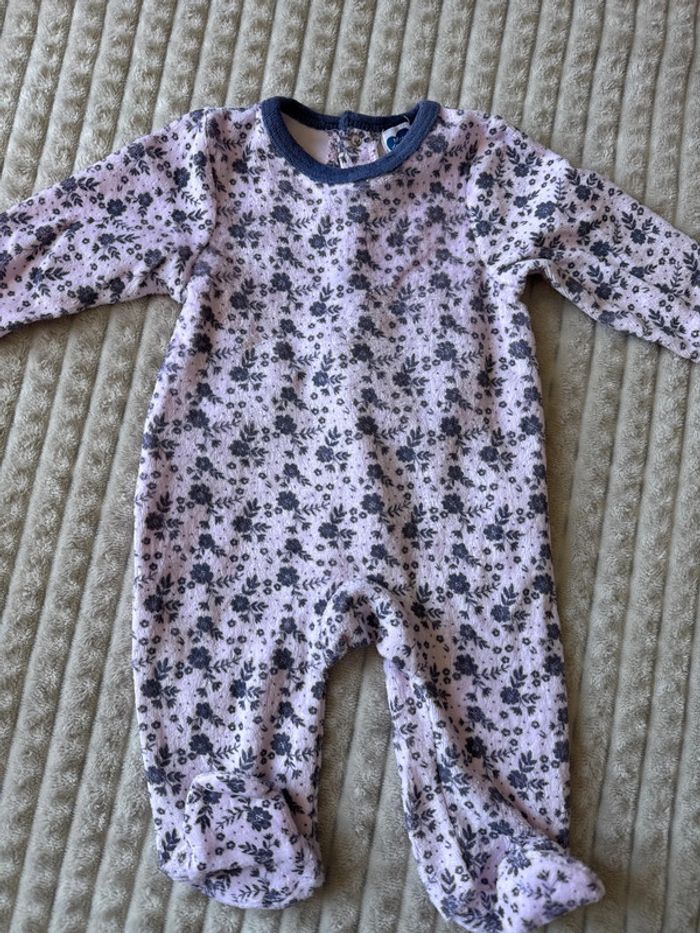 Joli pyjama 3 mois