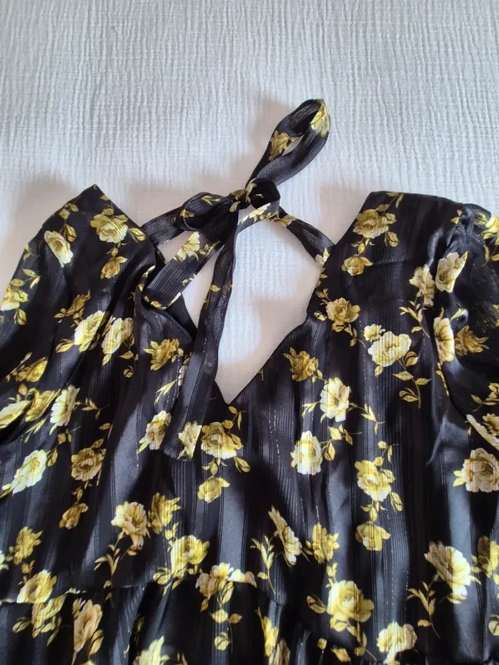 Robe fluide fleurie noire et or Senes M / L - photo numéro 12