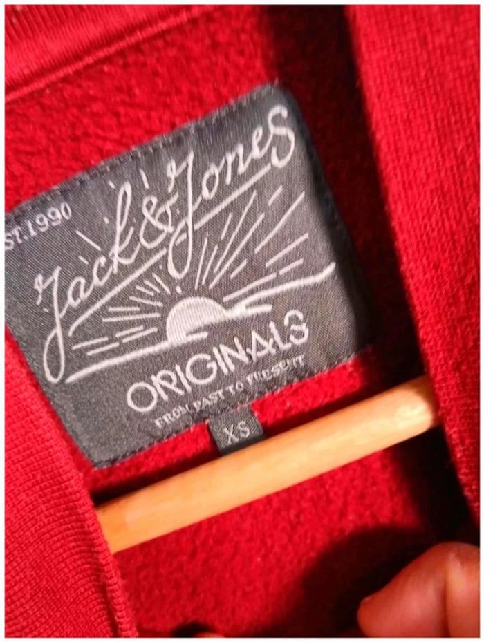 C2 veste bordeaux Jack & Jones XS - photo numéro 3