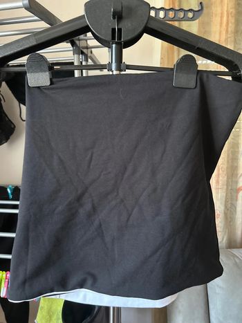 Jupe réversible noire et blanche stradivarius