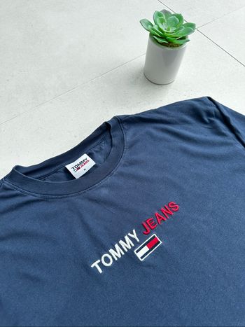 T-shirt manches longues Tommy Jeans 👕