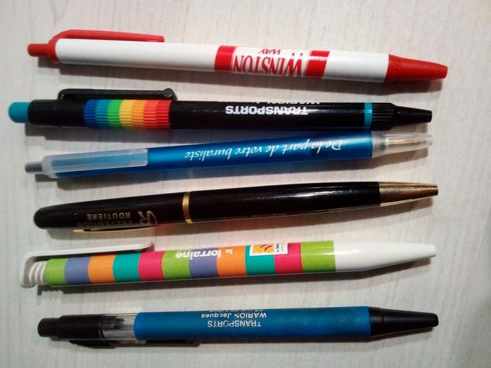 Lot de 17 stylos publicitaires pour collection en bon état. - photo numéro 4